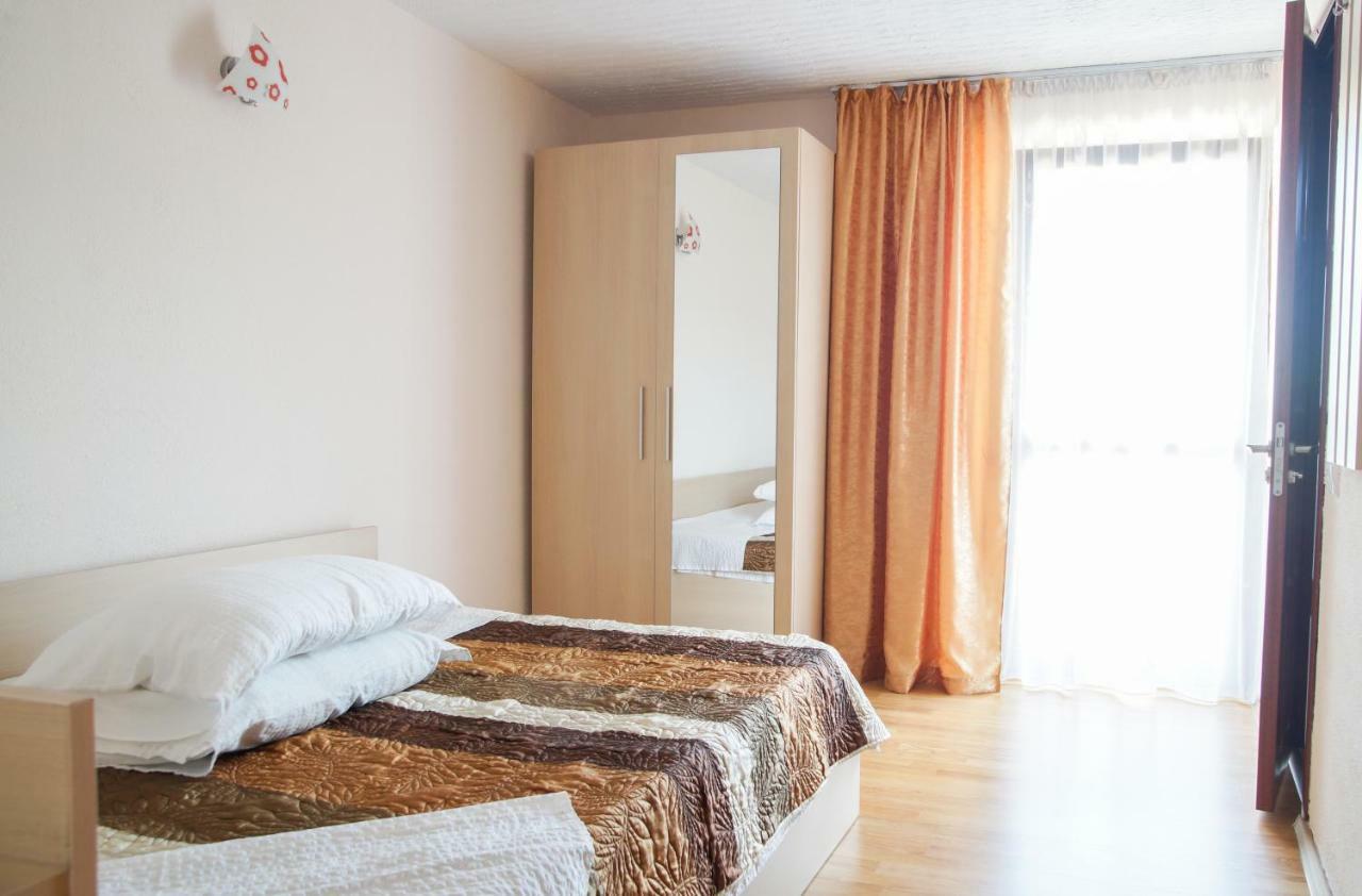 Pensiunea Nicol Hotel Valea Iasului Bagian luar foto